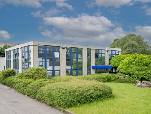                                         Kantoorgebouw te koop in Sint-Stevens-Woluwe, € 2.950.000
