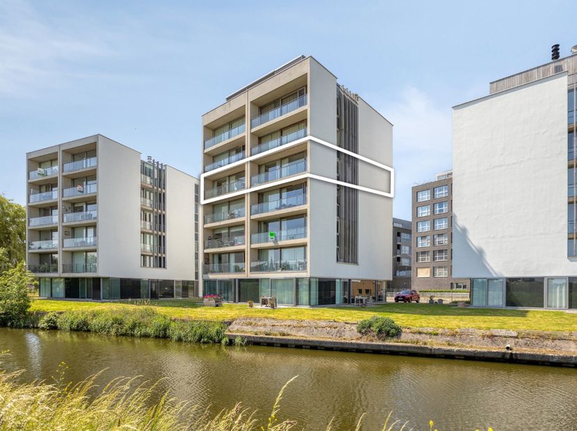 Appartement à vendre
                    à 8600 Diksmuide