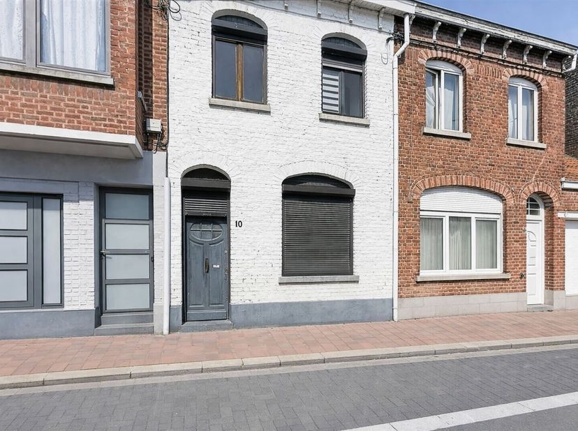 Maison à vendre à ,
                    7700 Mouscron