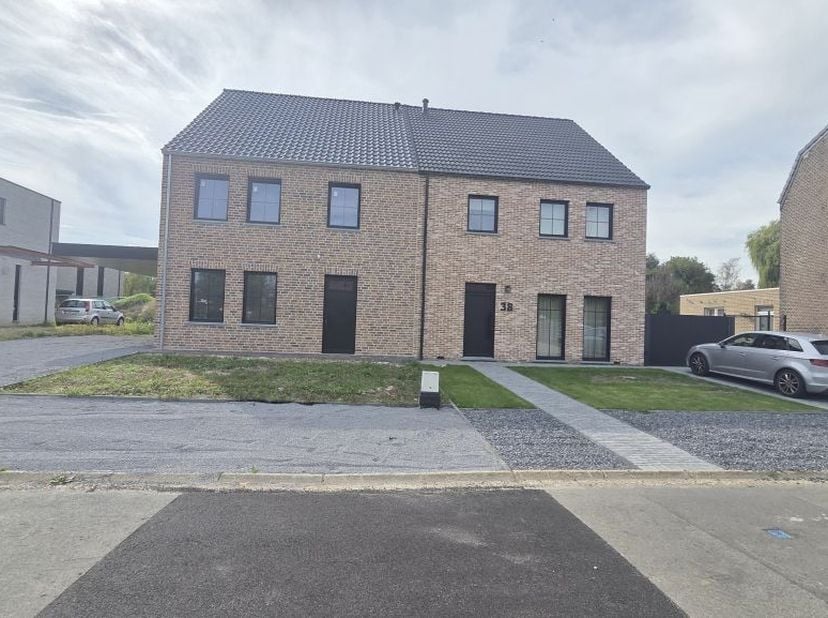 Huis te koop in Boommeerstraat 40,
                    3600 Genk
