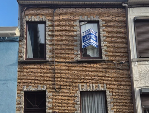                                         Woning te koop in Courcelles, € 160.000
