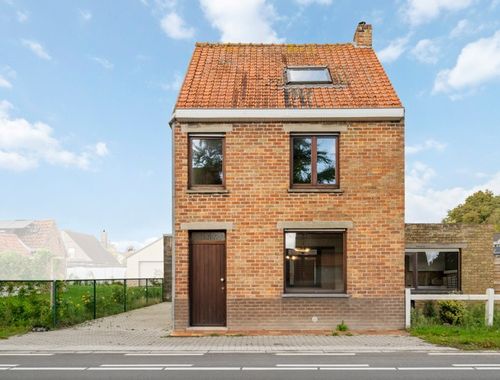                                         Maison à vendre à Jabbeke, € 199.000
