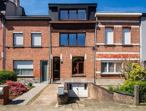                                         Maison à vendre à Wilrijk, € 479.000
