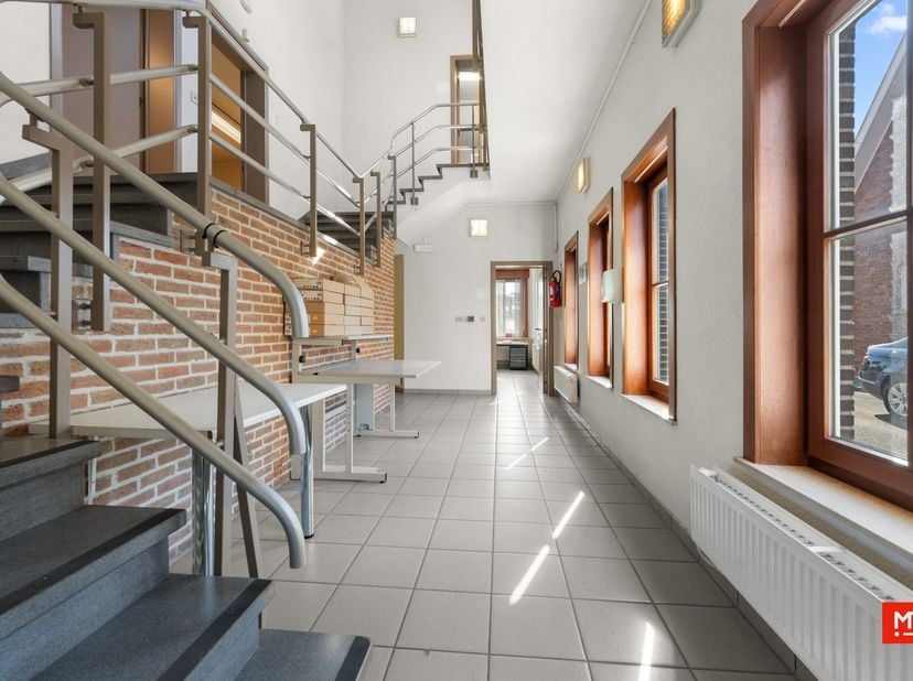 Huis te koop in Passendalesteenweg 13,
                    8840 Westrozebeke