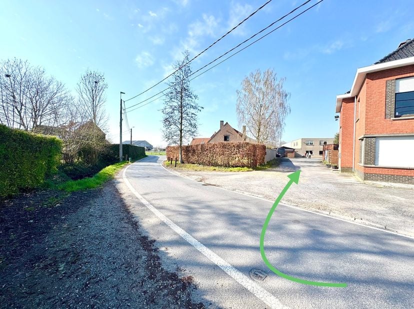 Bien professionnel à vendre
                    à 8570 Vichte