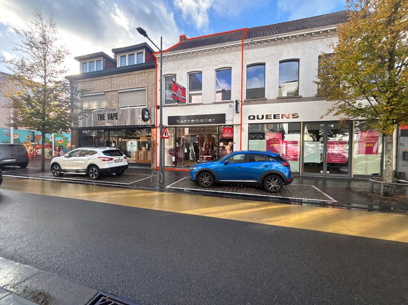 Bien professionnel à vendre à Statiestraat 13 - A,
                    2400 Mol