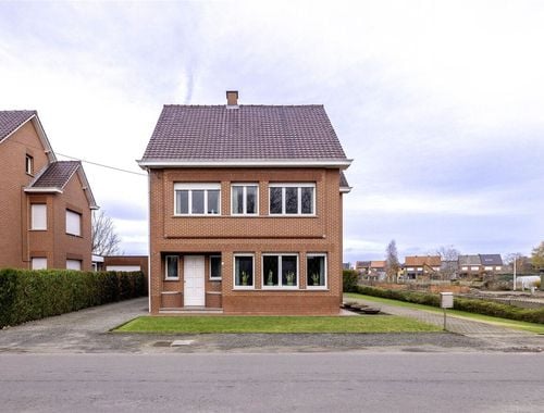                                         Eengezinswoning te koop in Eindhout, € 309.000
