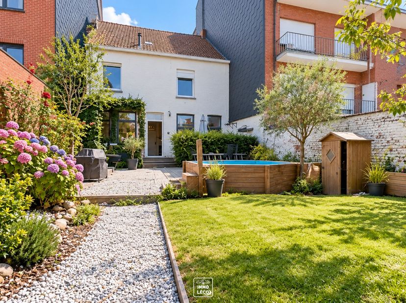 Huis te koop in ,
                    7700 Moeskroen