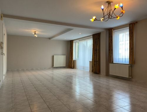                                         Appartement à louer à Houthalen, € 940
