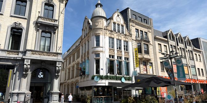 Bien professionnel à louer à Meir 27, 2000 Antwerpen