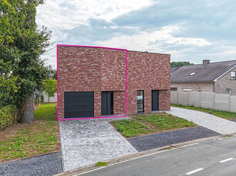 Huis te koop in Steenstortstraat 4B,
                    3582 Koersel