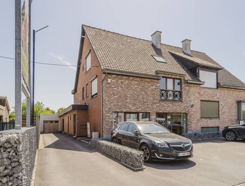                                         Appartementsgebouw te koop in Waregem, € 676.500
