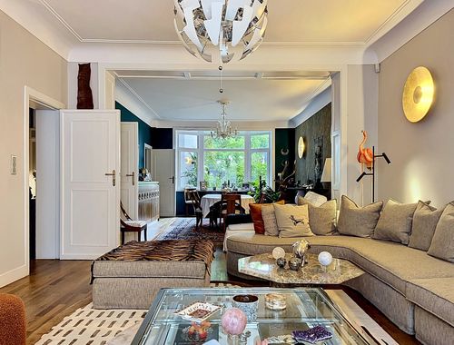                                         Maison à louer à Etterbeek, € 5.500
