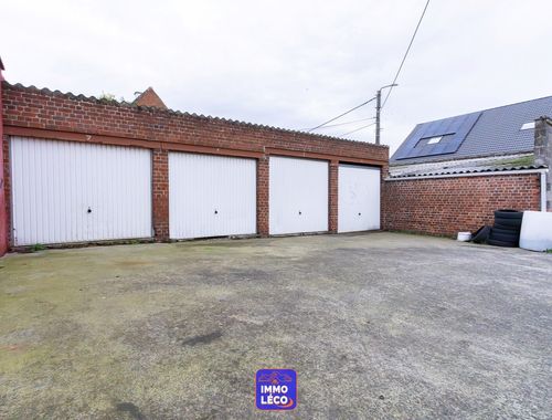                                         Garage te huur in Moeskroen, € 70
