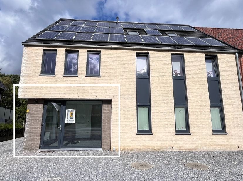 Bien professionnel à louer à Weg naar Zwartberg 384 boîte 1,
                    3660 Opglabbeek