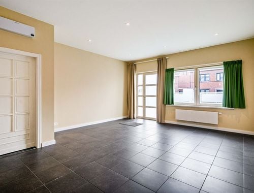                                         Gemengd gebruik te koop in Lier, € 749.000
