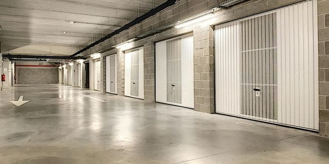 Garage te koop in Hendrik Brugmansstraat bus garage, 8000 Brugge