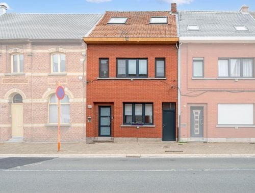                                         Woning te koop in Burcht, € 359.000
