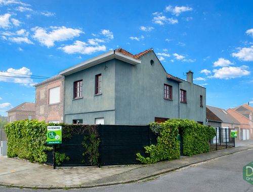                                         Maison à vendre à Herseaux, € 235.000
