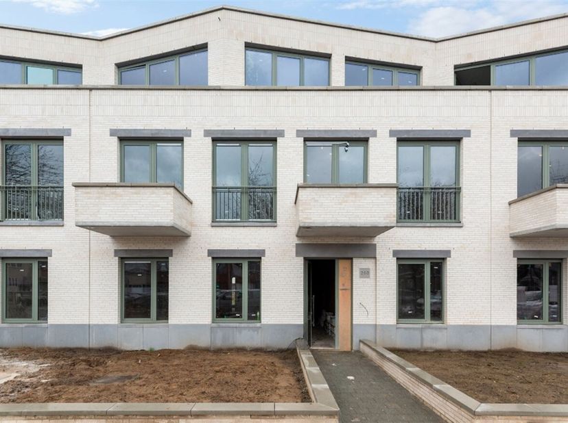 Opendeurdag: 18/06/2026 van 15u tot 16u<br />
Ontdek het stijlvolle en centraal gelegen nieuwbouwproject Residentie Hof de Gavre, gelegen aan de Heren