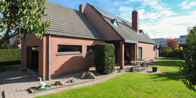 Maison à vendre à Esdoornlaan 1, 8210 Zedelgem