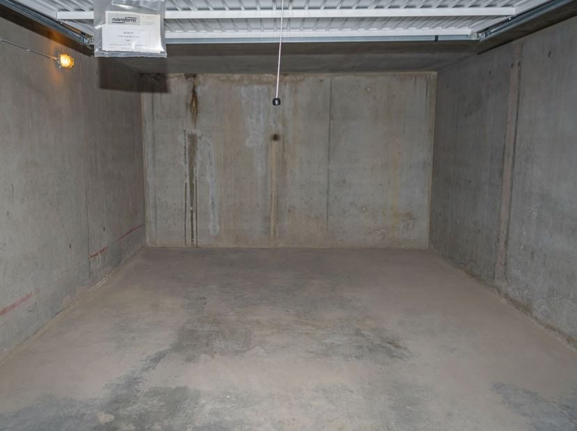 Garage à vendre
                    à 8400 Oostende