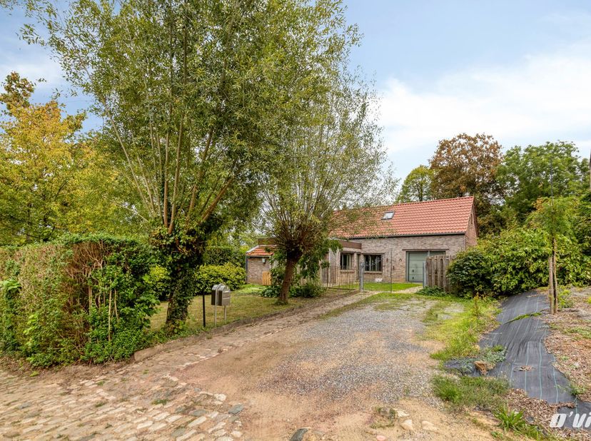 Huis te koop in ,
                    3020 Winksele