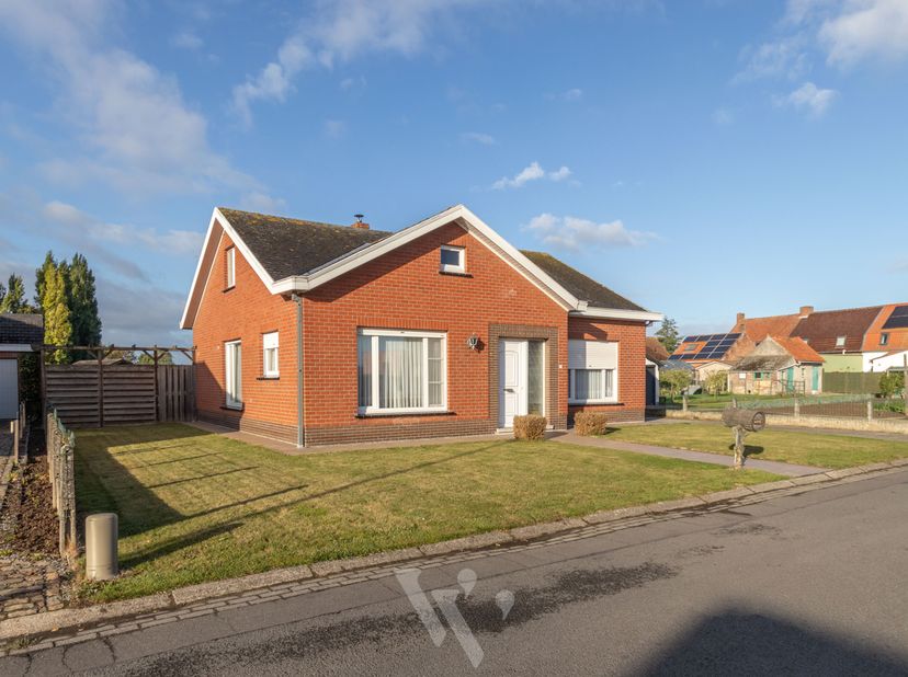 Huis te huur
                    in 8900 Dikkebus