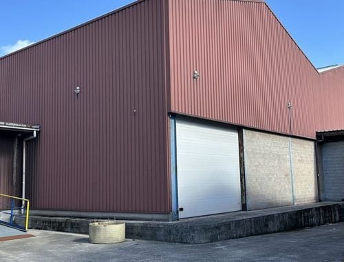                                         Bâtiment commercial à louer à Vilvoorde, € 5.752
