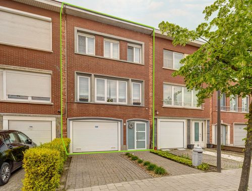                                         Maison à vendre à Wilrijk, € 449.000
