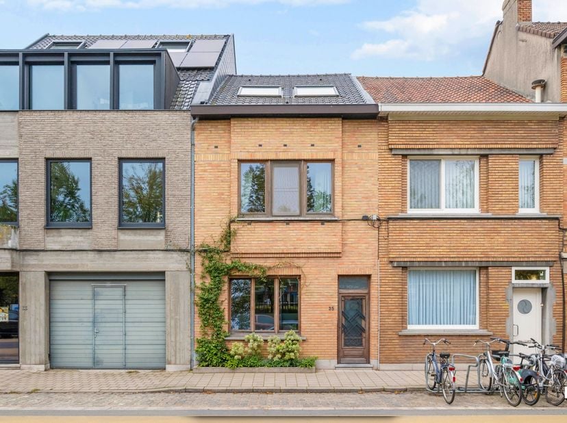 Huis te koop in Dracenastraat 35,
                    9000 Gent