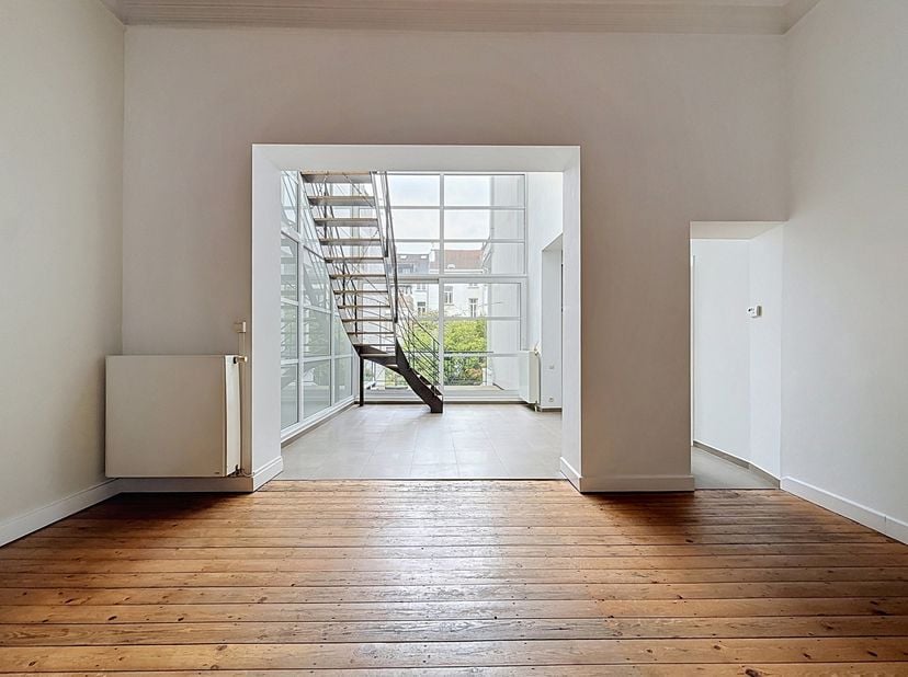 Appartement te huur in ,
                    1050 Elsene