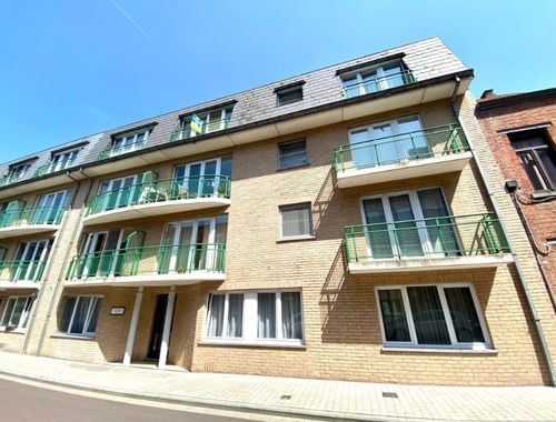                                         Appartement à louer à Deinze, € 675
