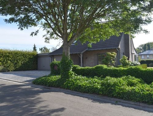                                         Maison à louer à Aalbeke, € 975
