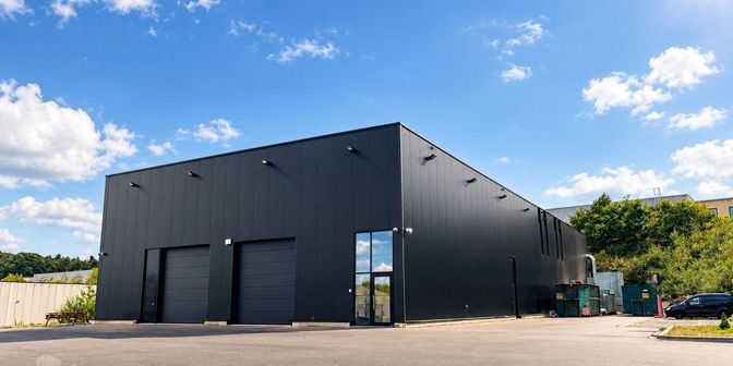 Bedrijfsvastgoed te koop in Bosstraat 46 bus 0.60, 3560 Lummen