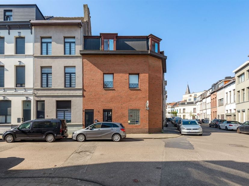 Maison à vendre
                    à 2060 Antwerpen