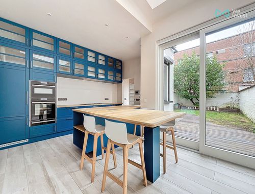                                         Maison à louer à Ixelles, € 3.350
