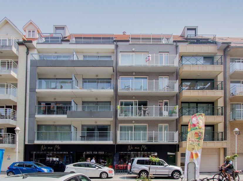 Garage te huur in Brabantstraat 6,
                    8620 Nieuwpoort
