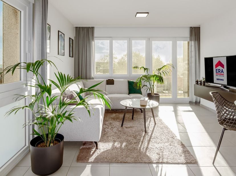 Comfortabel appartement in Koksijde, gelegen in een toeristische zone met vrij zicht en nabij openbaar vervoer. Dit appartement combineert een praktis