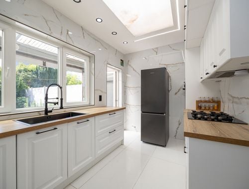                                        Eengezinswoning te koop in Deurne, € 349.000
