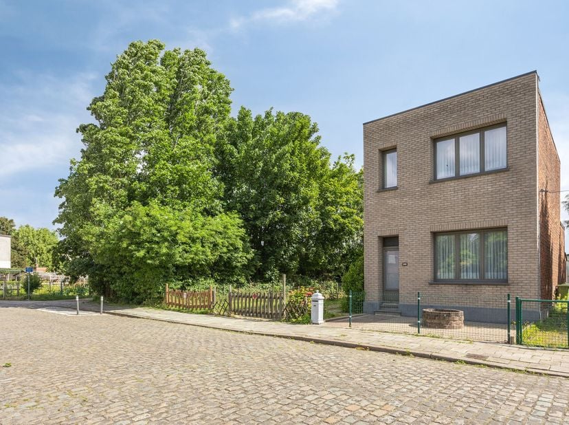 Maison à vendre
                    à 2600 Berchem