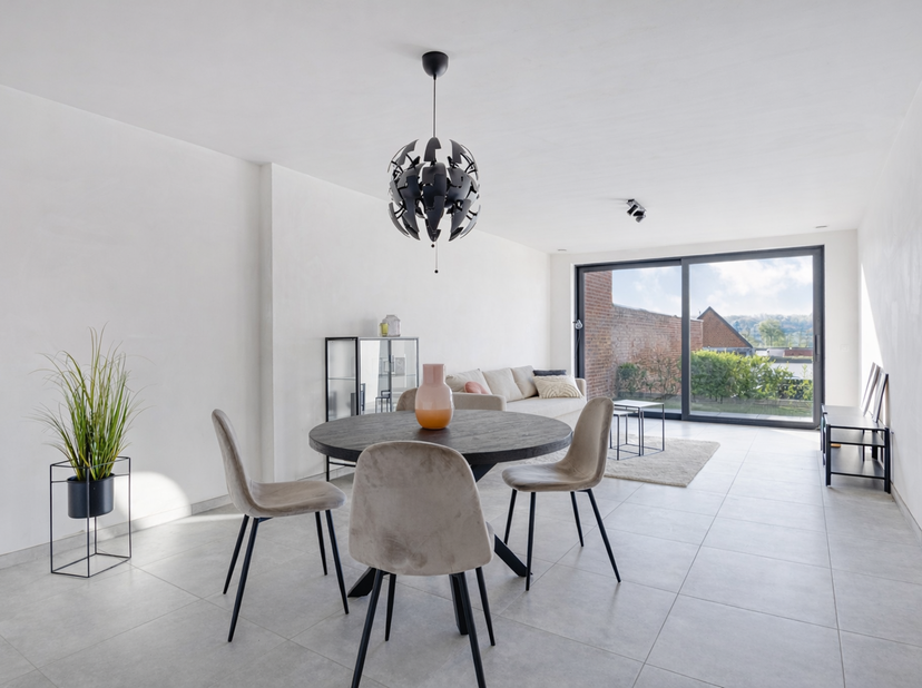 Appartement à vendre
                    à 9500 Overboelare