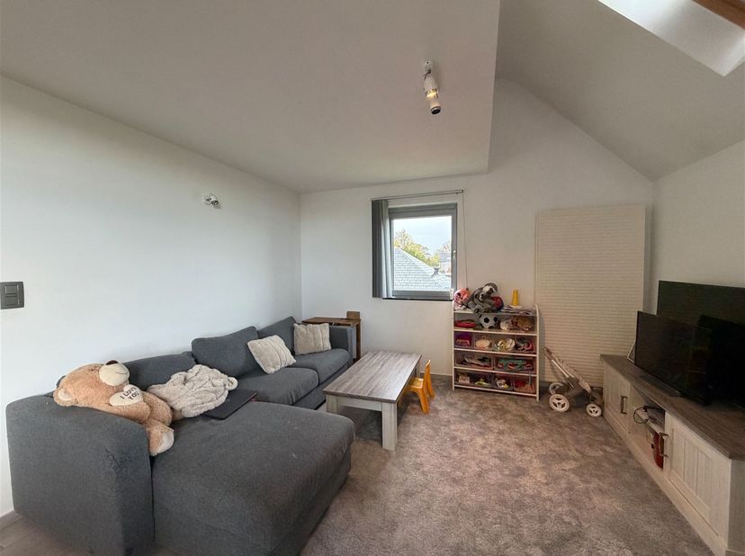 Appartement te huur in Rue Grande  264 bus 5,
                    7971 Basècles