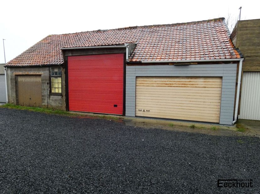 Garage à vendre
                    à 8450 Bredene