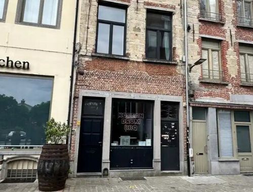                                         Commerce à louer à Antwerpen, € 2.950
