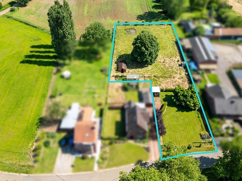 Terrain à vendre
                    à 3560 Meldert