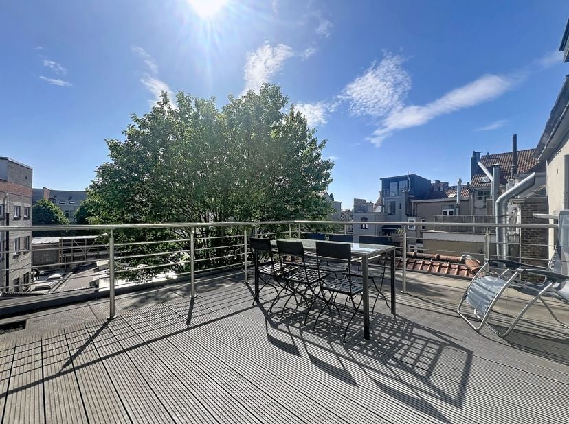 Appartement te koop in Rue Américaine 93,
                    1050 Elsene