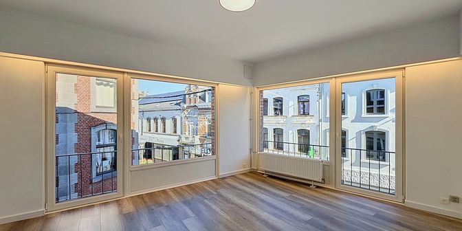 Appartement te huur in Rue d'Omalius 1 bus 2, 5590 Ciney