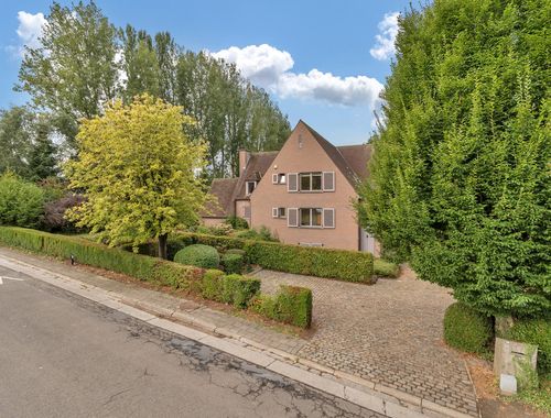                                         Villa te koop in Onze-Lieve-Vrouw-Lombeek, € 899.000
