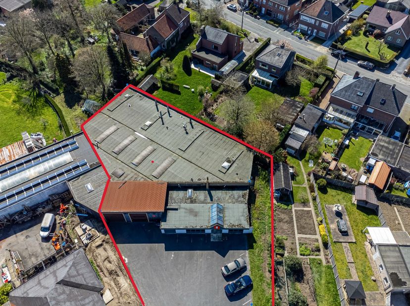 Bien professionnel à vendre
                    à 9820 Merelbeke